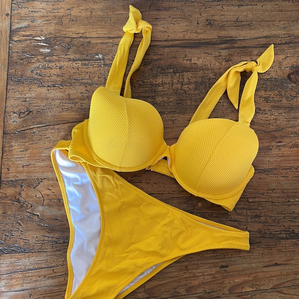 Yellow bikini